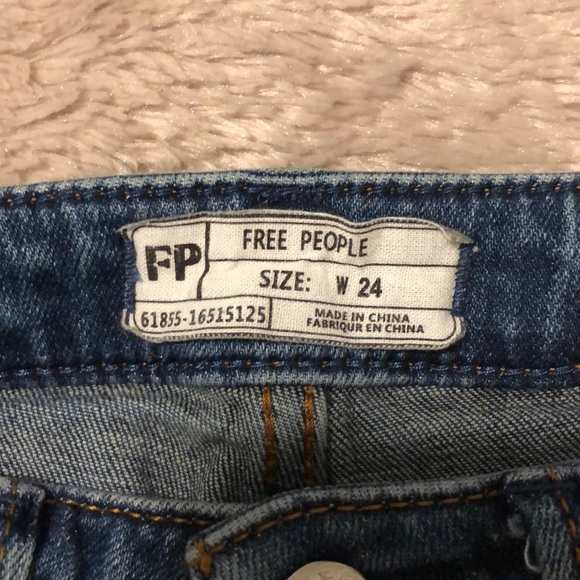 Free People Skinny Jeans👖 - Picture 2 of 4